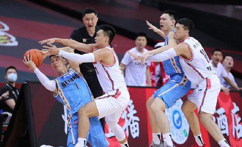 球队最新爆料新闻事件,球队内部风波，最新爆料事件引发热议  第2张